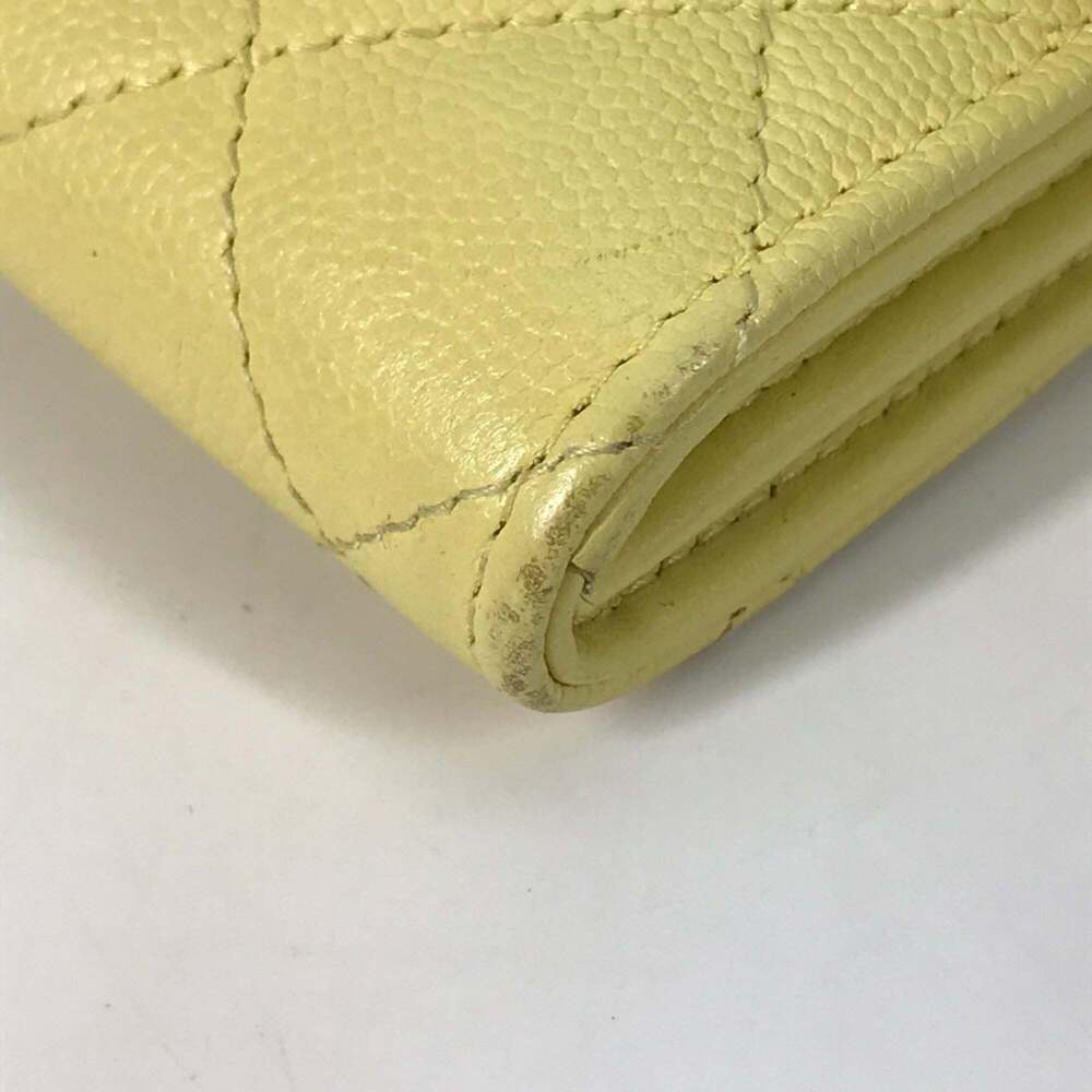 CHANEL Yellow Wallet - Picture 7 of 16